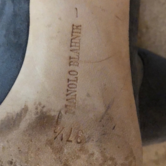 MANOLO BLAHNIK Two Tone Suede Pointed Toe Heels - Picture 3 of 4